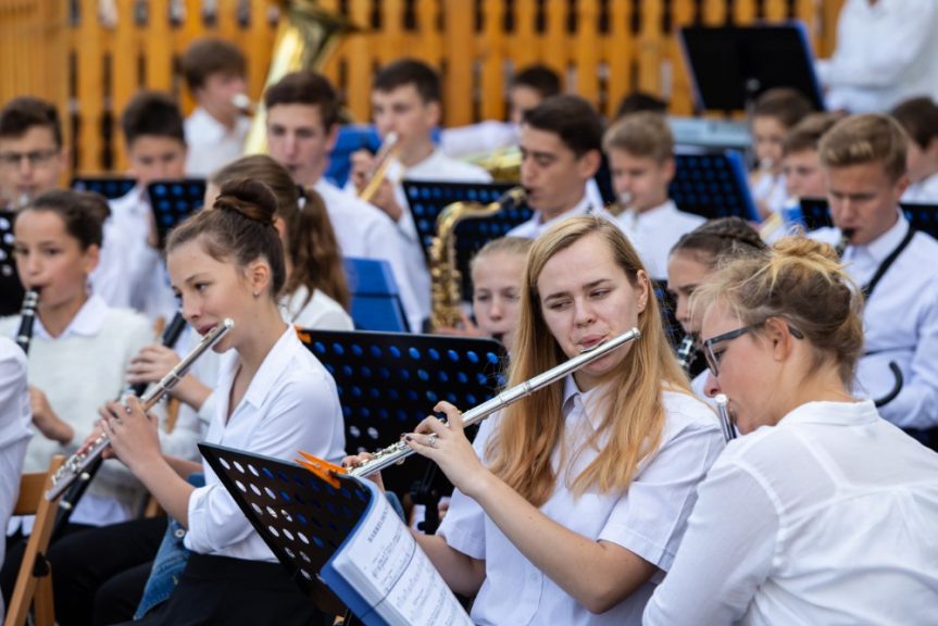 Novoměstské farmářské trhy provoní Jarní trh a rozezní Z-UŠáci