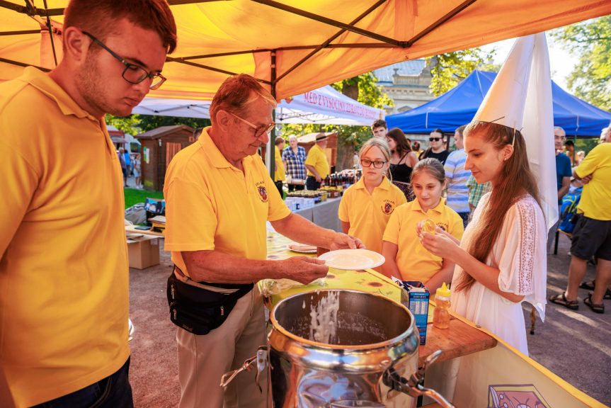 Slavnosti medu a Novoměstské farmářské trhy zakončí prázdniny sladce